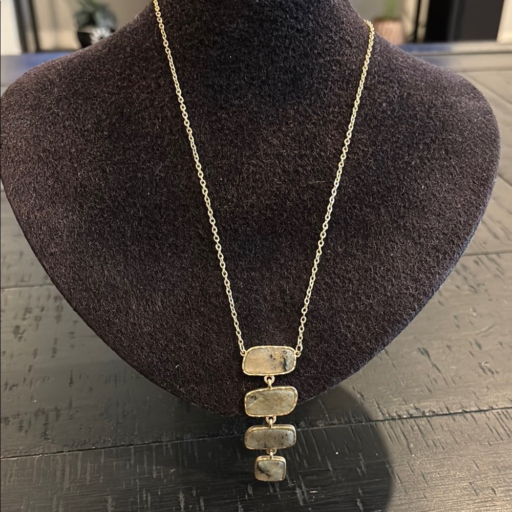 Banana Republic TIERED LABRADORITE NECKLACE Gold Tone Stone Accents